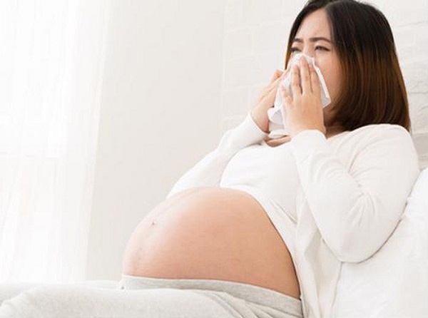 phụ nữ mang thai bị viêm xoang 