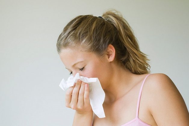Triệu chứng bệnh viêm mũi xoang xuất tiết bội nhiễm 