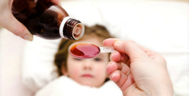 Lợi ích tuyệt vời khi dùng siro chữa viêm mũi dị ứng cho bé