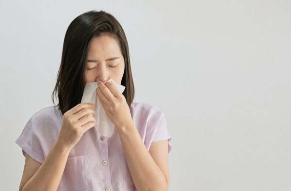 Dùng thuốc cải thiện bệnh viêm mũi dị ứng 