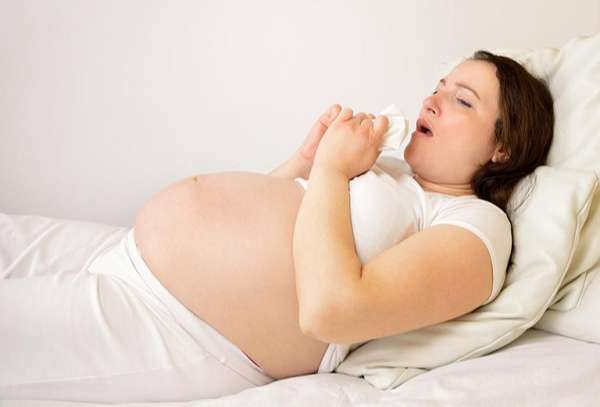Viêm mũi dị ứng khi mang thai 